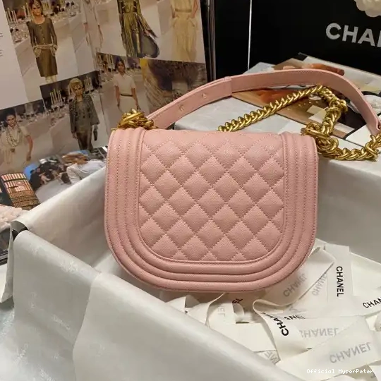 HyperPeter CHANEL MESSENGER BAG BOY SMALL 0619